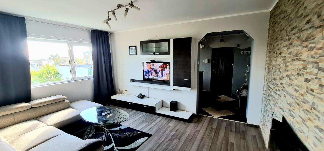 Ultracentral Apartments Bacău Exterior foto